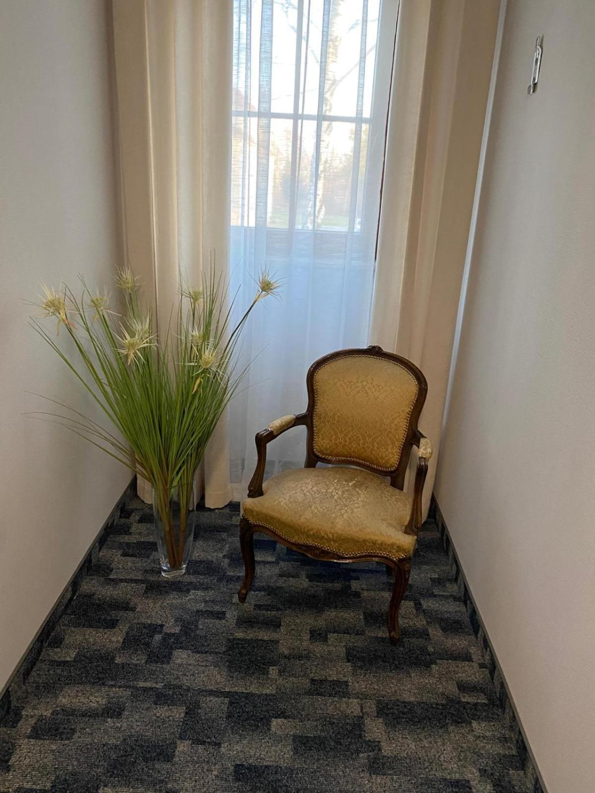 Hotel Restauracja Cztery Pory Roku Orneta Bagian luar foto