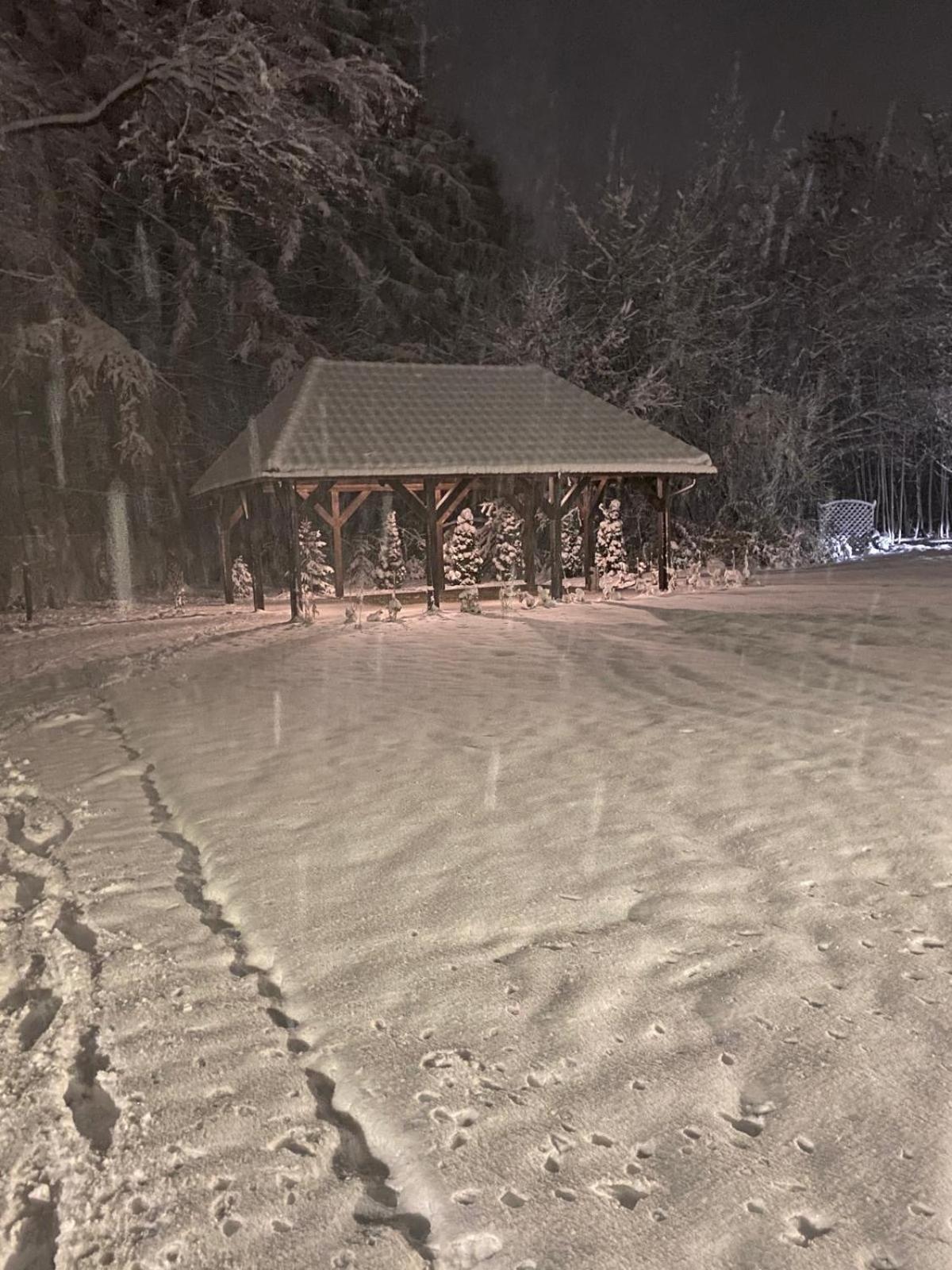 Hotel Restauracja Cztery Pory Roku Orneta Bagian luar foto