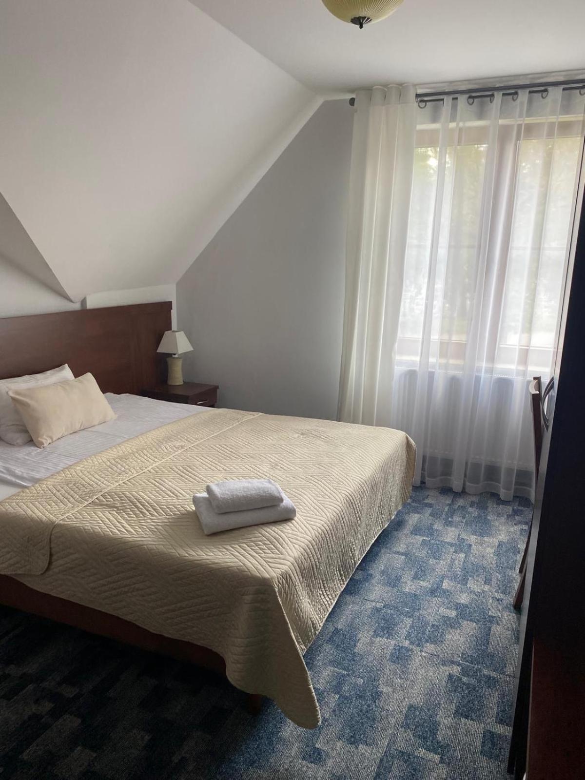 Hotel Restauracja Cztery Pory Roku Orneta Bagian luar foto