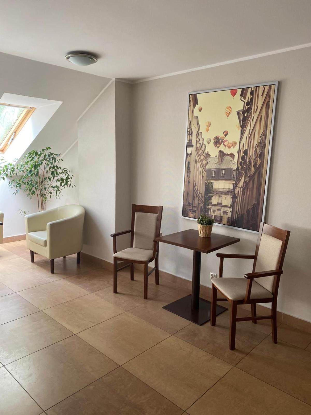 Hotel Restauracja Cztery Pory Roku Orneta Bagian luar foto